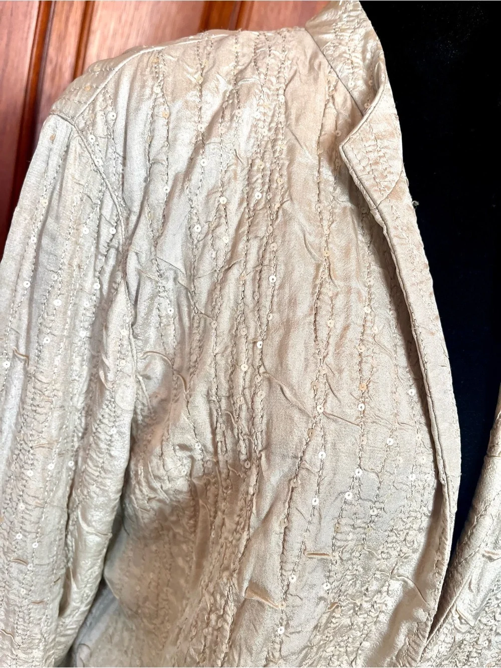 Eileen Fisher Neiman Marcus Crinkle Jacket Sz M 100% Silk Sequins Pockets Gold
